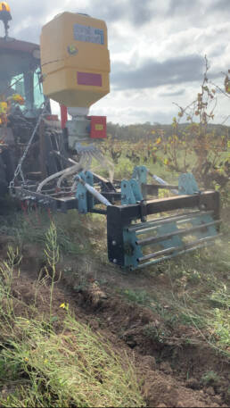 semoir agricole végétation spontanée